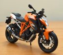 110 KTM 1290 SUPER DUKE R Online now