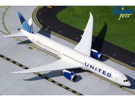 United Airlines B78710  N12010 New Livery Supply